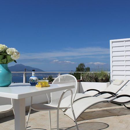 Villa Raf Vico Equense Eksteriør billede